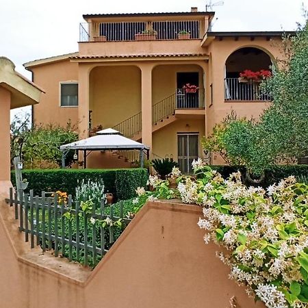 B&B Casa Piras Iun3880 Barumini Bagian luar foto
