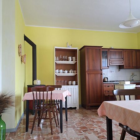 B&B Casa Piras Iun3880 Barumini Bagian luar foto