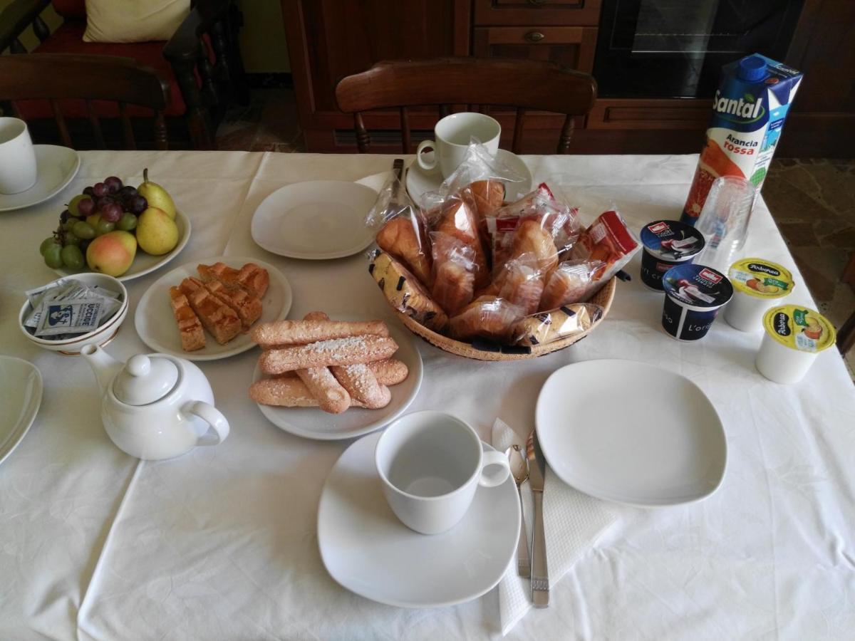 B&B Casa Piras Iun3880 Barumini Bagian luar foto