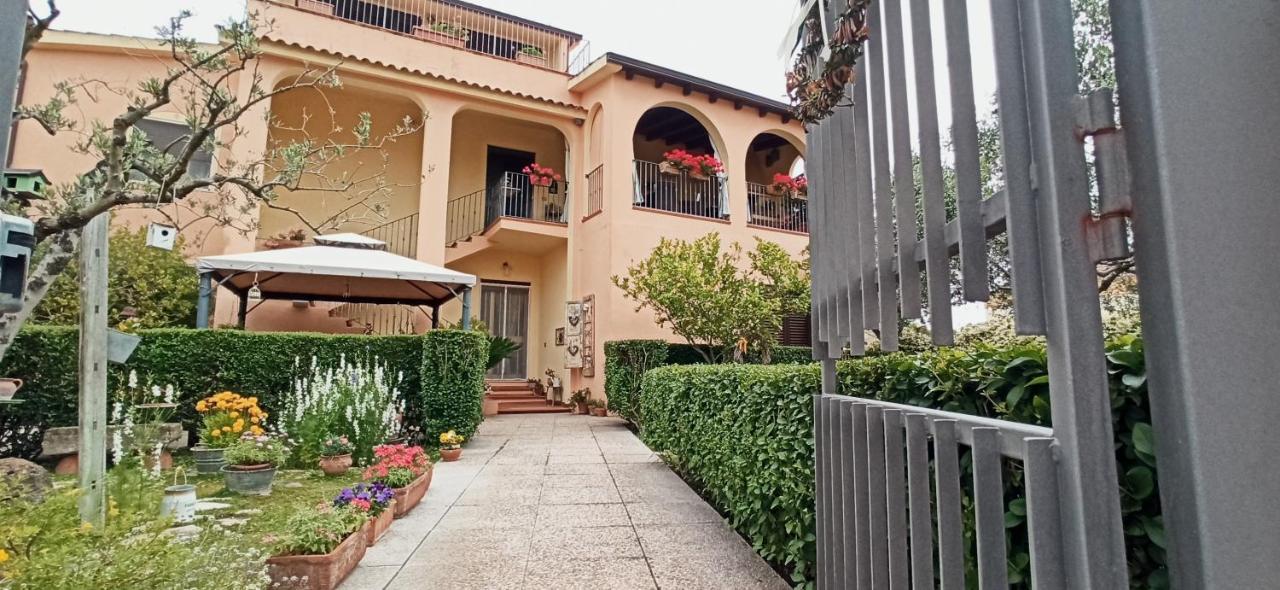 B&B Casa Piras Iun3880 Barumini Bagian luar foto