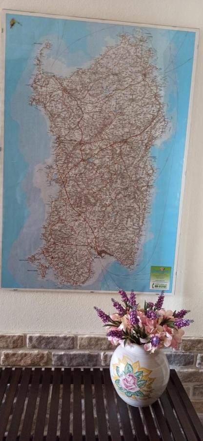 B&B Casa Piras Iun3880 Barumini Bagian luar foto